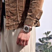 Pagani Design Factory Brown — detalhe do relógio, imagem 4
