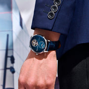 Pagani Design Tourbillon Blue — detalhe do relógio, imagem 5