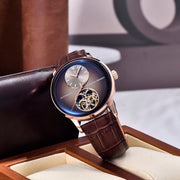 Pagani Design Tourbillon Gold Brown — detalhe do relógio, imagem 4