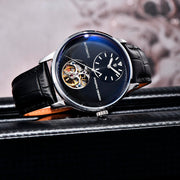 Pagani Design Tourbillon Silver Black — detalhe do relógio, imagem 7